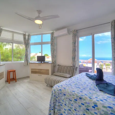 Ocean Hill - Ocean View, Terrace, Bbq, Wifi Ferienhaus *