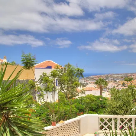 Vakantiehuis Ocean Hill - Ocean View, Terrace, Bbq, Wifi Costa Adeje (Tenerife)